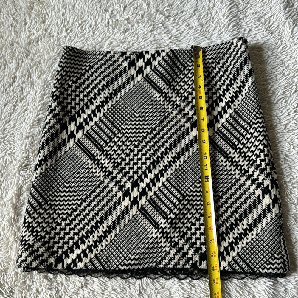 KENNETH COLE NY SKIRT black white houndstooth plaid wool short length size 12 - Picture 3 of 12